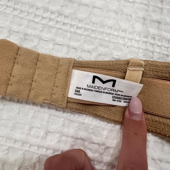 Women's Strapless Bra - Maidenform - 34A - Tan - Perfect for summer dresses - Picture 3 of 4